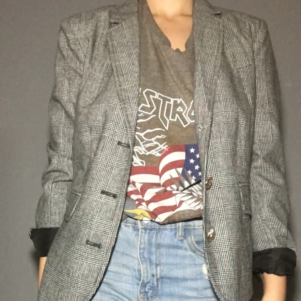 Gray tweed blazer